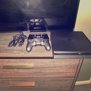 PlayStation 4 listing are my bfs